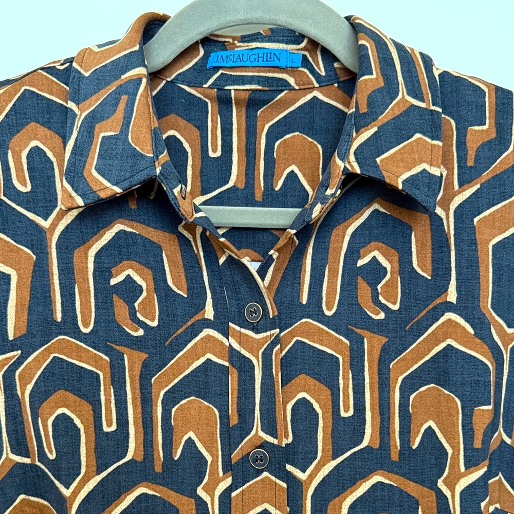 J. McLaughlin Shirt with Black and Brown Geometric Design Size L